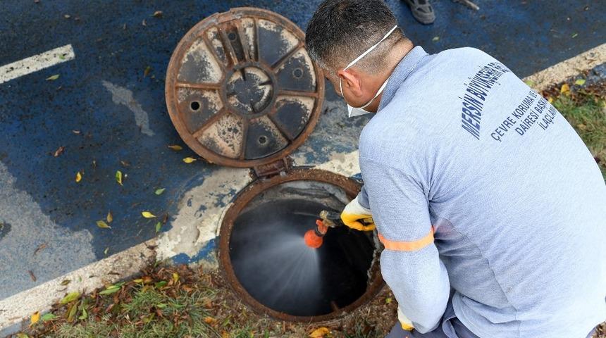 Mersin&rsquo;de ila&ccedil;lama &ccedil;alışmaları s&uuml;r&uuml;yor