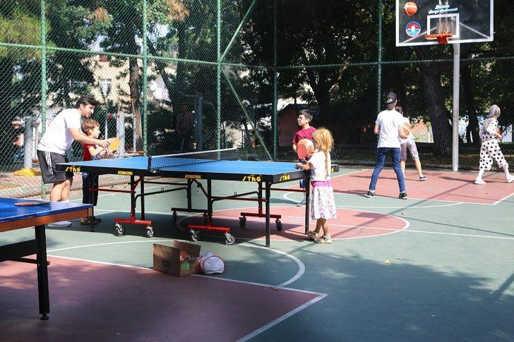 Maltepeli çocuklar, sosyal medyayı bırakıp sokağa koştular G3