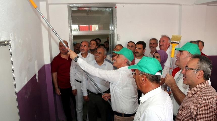 Akdeniz&rsquo;de &lsquo;Mahallemiz-Mahalle Mis Projesi&rsquo; hayata ge&ccedil;ti