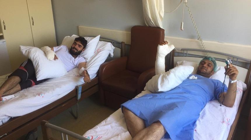 Kazada yaralanan g&ouml;&ccedil;menlerin tedavileri s&uuml;r&uuml;yor