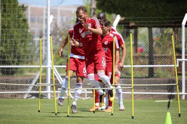 Sivasspor, Rize’ye bileniyor