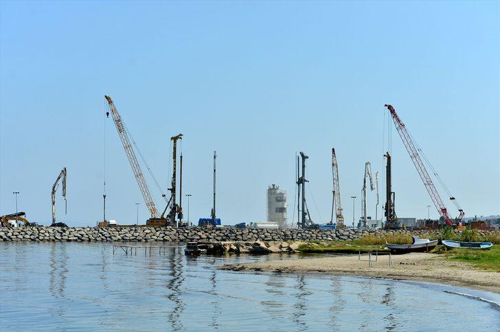 'Simgelerin köprüsü'nde kule blokları yükseliyor G5