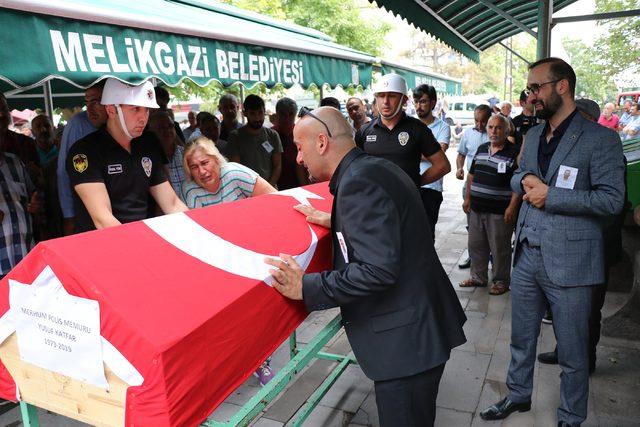 Polis memuru, kalp krizinden öldü