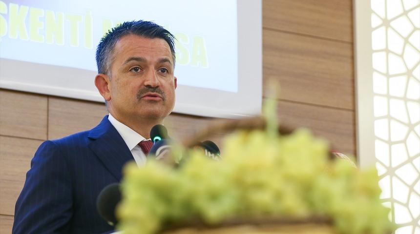 Yem fiyatları artacak mı? Bakan Pakdemirli açıklama yaptı