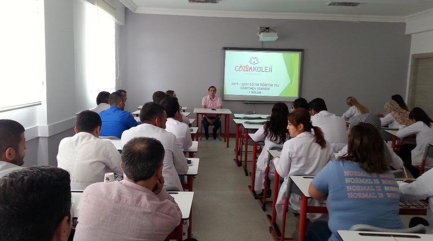 &Ccedil;&ouml;z&uuml;m Koleji &ouml;ğretmen seminerine başladı