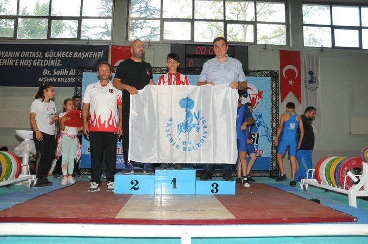 Akşehir’de düzenlenen halter şampiyonası sona erdi G3