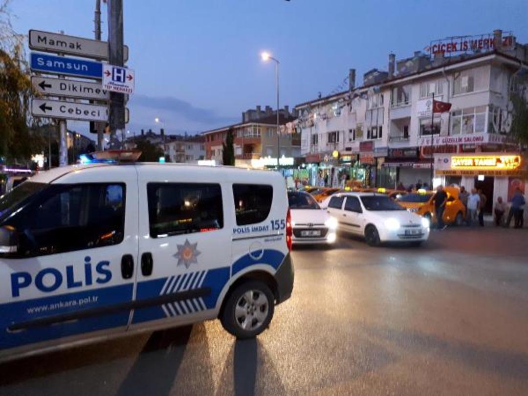 Ankara'da izinsiz eylem yapan HDP&rsquo;li gruba m&uuml;dahale! 