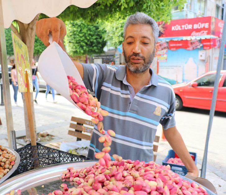 Antep fıstığı cep yakıyor! Kilosu 50 lira G2