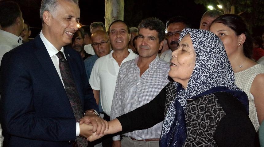 Kaymakam Cinbir&rsquo;e veda yemeğinde sevgi seli