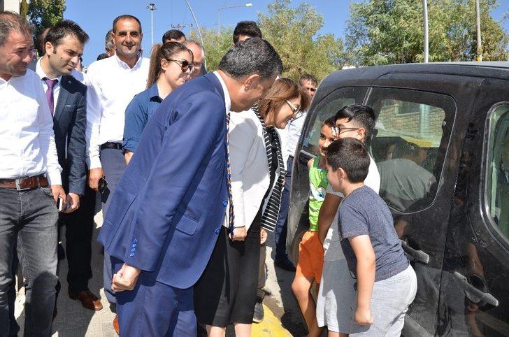 Başkan Fatma Şahin, Şırnak’a kitap kafe kuracak G3