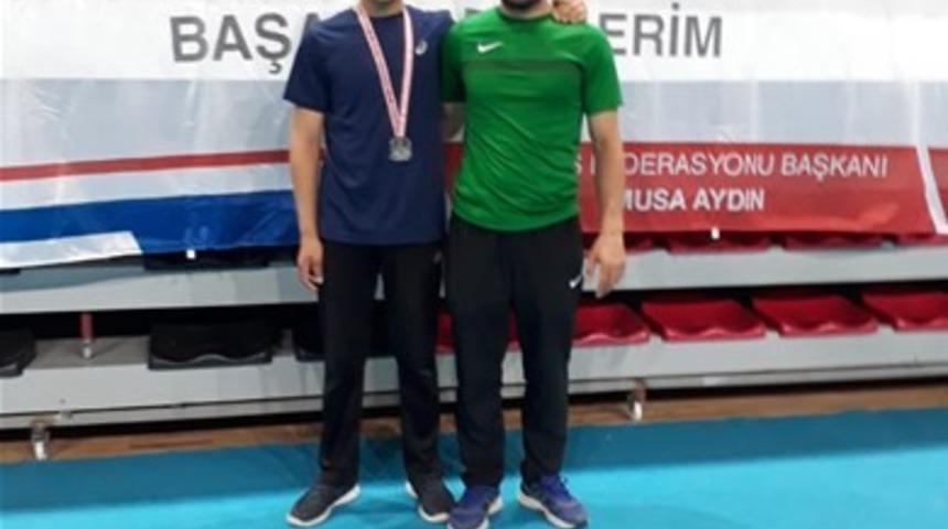 Emir &Ouml;mer Bozdağ, G&uuml;reş Milli Takımı kampına davet edildi