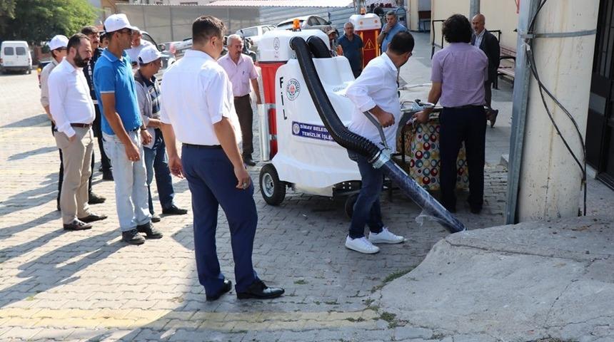 Simav&rsquo;a teknolojik temizlik aracı