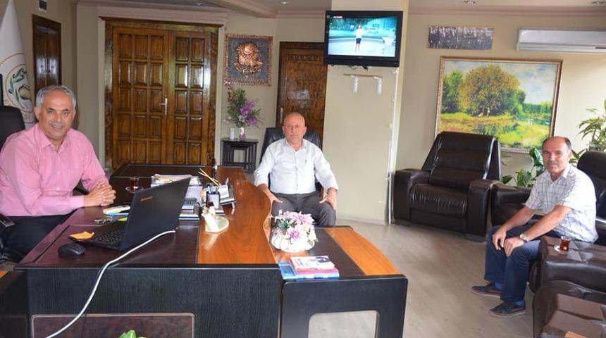 AK Parti İl&ccedil;e Başkanı Yılmaz&rsquo;dan Başkan Yaman&rsquo;a ziyaret