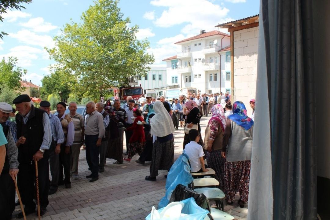 Kuyruğun sonu gelmedi