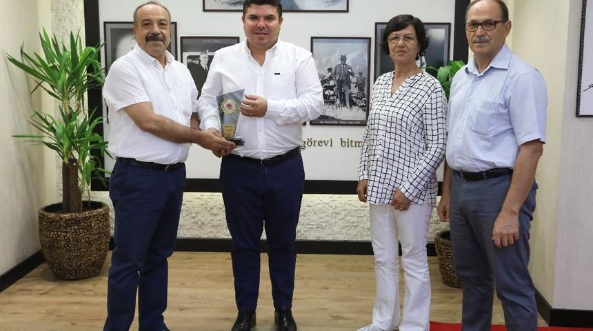 Fethi Sekin Parkı kararının ardından anlamlı ziyaret