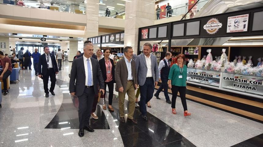 Başkan Ata&ccedil; Şehir Hastanesi&rsquo;ni ziyaret etti