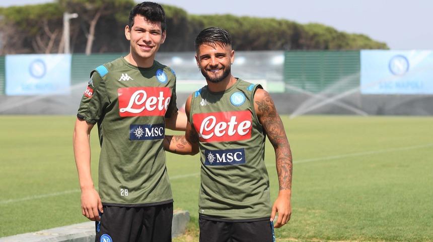 Napoli Hirving Lozano'yu kadrosuna kattı