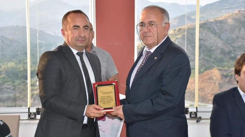 Kaymakam Alkan&rsquo;a veda yemeği