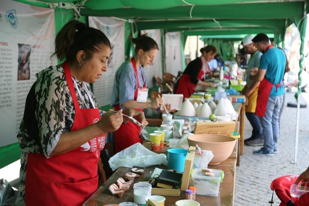 M&uuml;zeler Kenti Odunpazarı&rsquo;nda seramik zirvesi