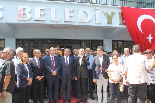 Kılıçdaroğlu Manyas’ta vatandaşlara seslendi