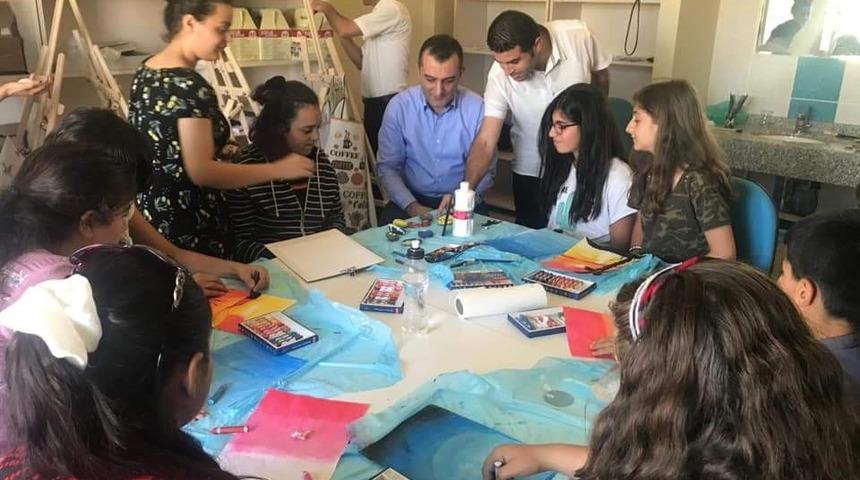 Kaymakam Din&ccedil;&rsquo;ten Gen&ccedil;lik Merkezi&rsquo;ne ziyaret