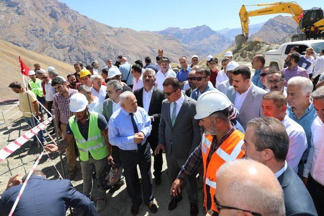 Hakkari Üniversitesinin 2. etabı başladı