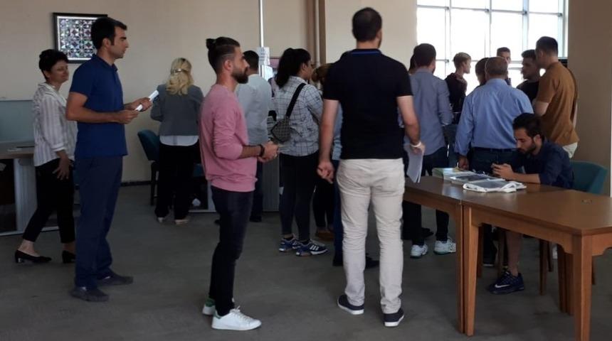 BE&Uuml;&rsquo;de şahsen başvurular yoğun ilgi g&ouml;rd&uuml;