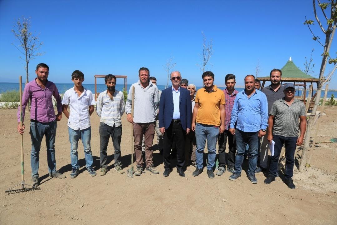 Başkan Akman, mega projeyi inceledi