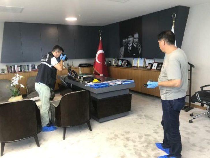 CHP'li başkanın odasında bulundu G5