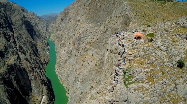 Adrenalin doğa sporlarının başkenti Kemaliye’de çekilen görüntüler beğeniye sunuldu G5