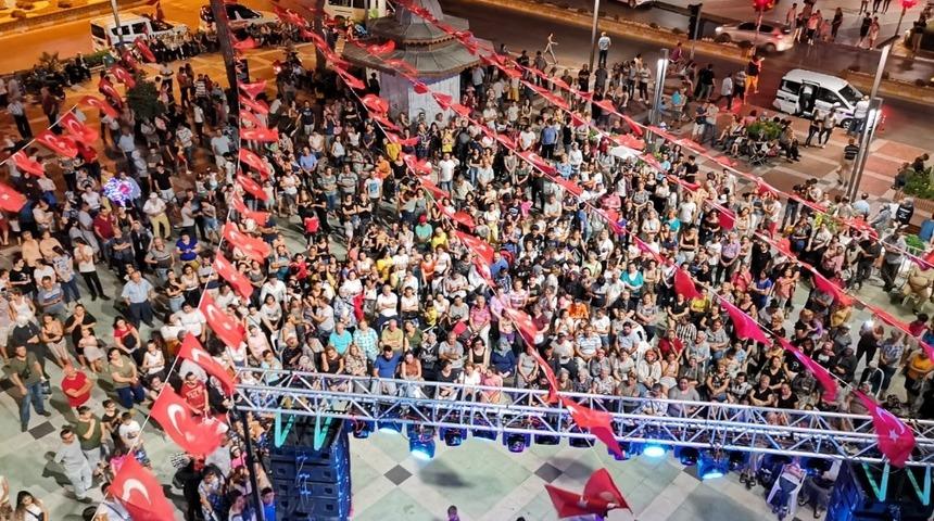 Nazilli&rsquo;de B&uuml;y&uuml;kşehirle 90&rsquo;lara Yolculuk