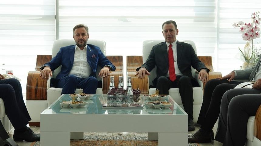 Bakan Aydın Maruf, Elazığ TSO Başkanı  Arslan’la bir araya geldi
