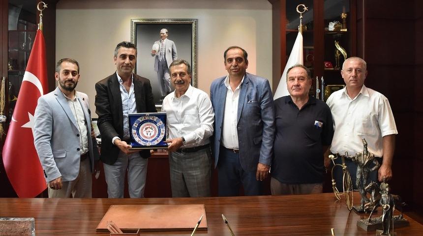 Tozmanlılardan Ata&ccedil;&rsquo;a ziyaret