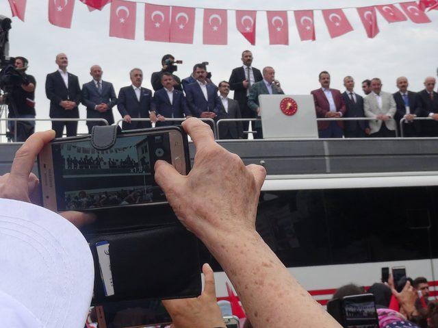 Cumhurbaşkanı Erdoğan: Tehdit dinlemeyiz, Türkiye'nin haklarını savunacağız