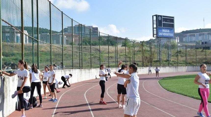 D&uuml;zce &Uuml;niversitesi&rsquo;ni 33 Milli Sporcu tercih etti