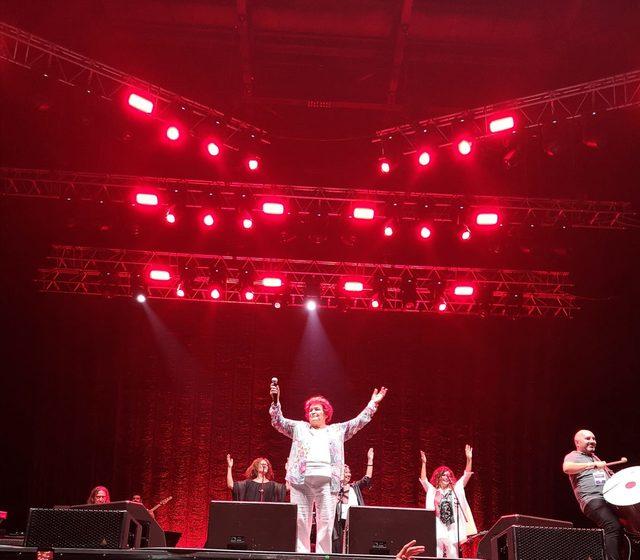 Selda Bağcan'dan İstanbul'da muhteşem konser