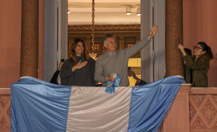 Arjantin'de halk sokaklara döküldü G2