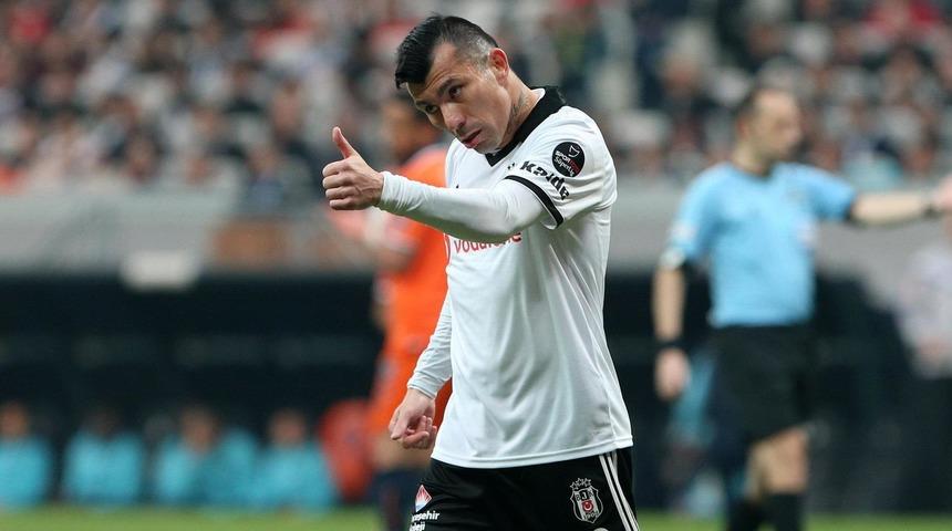 Beşiktaş'ta bir ayrılık daha!