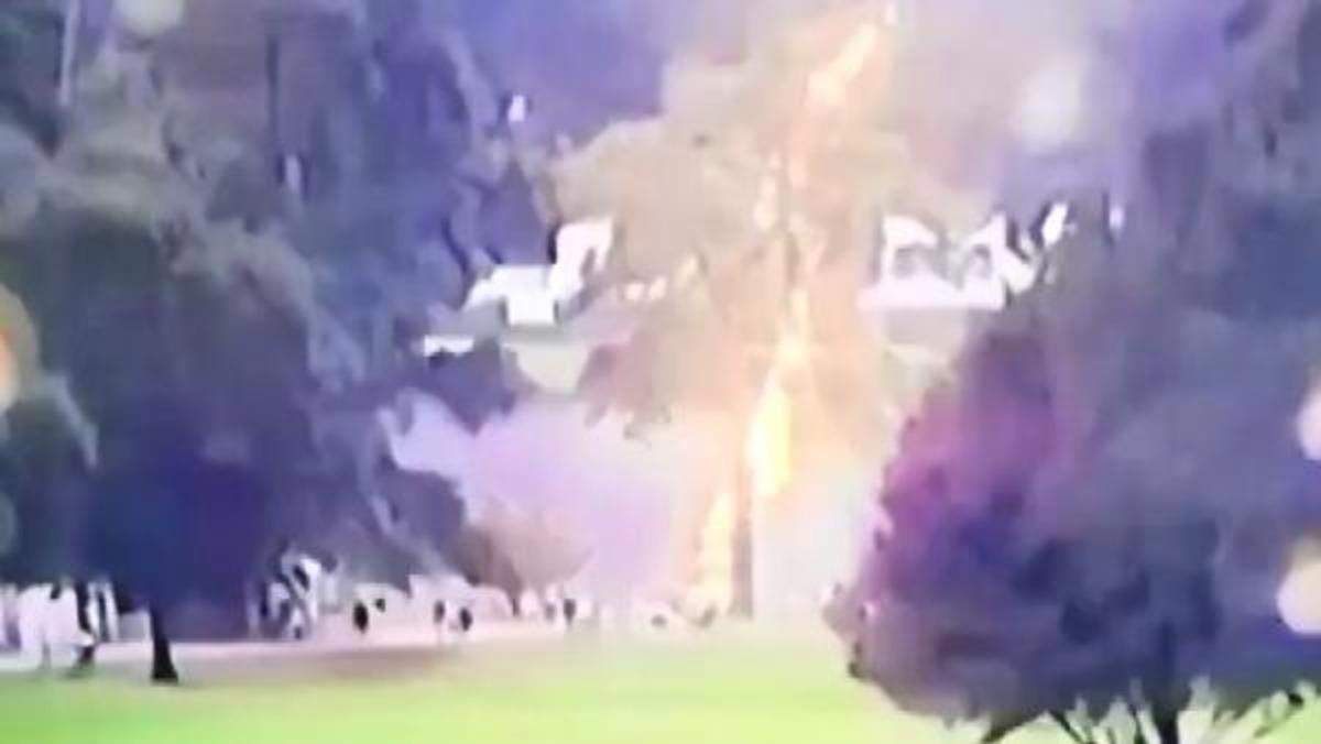 ABD&rsquo;de &uuml;zerine yıldırım d&uuml;şen &ouml;ğrenciler yaralandı