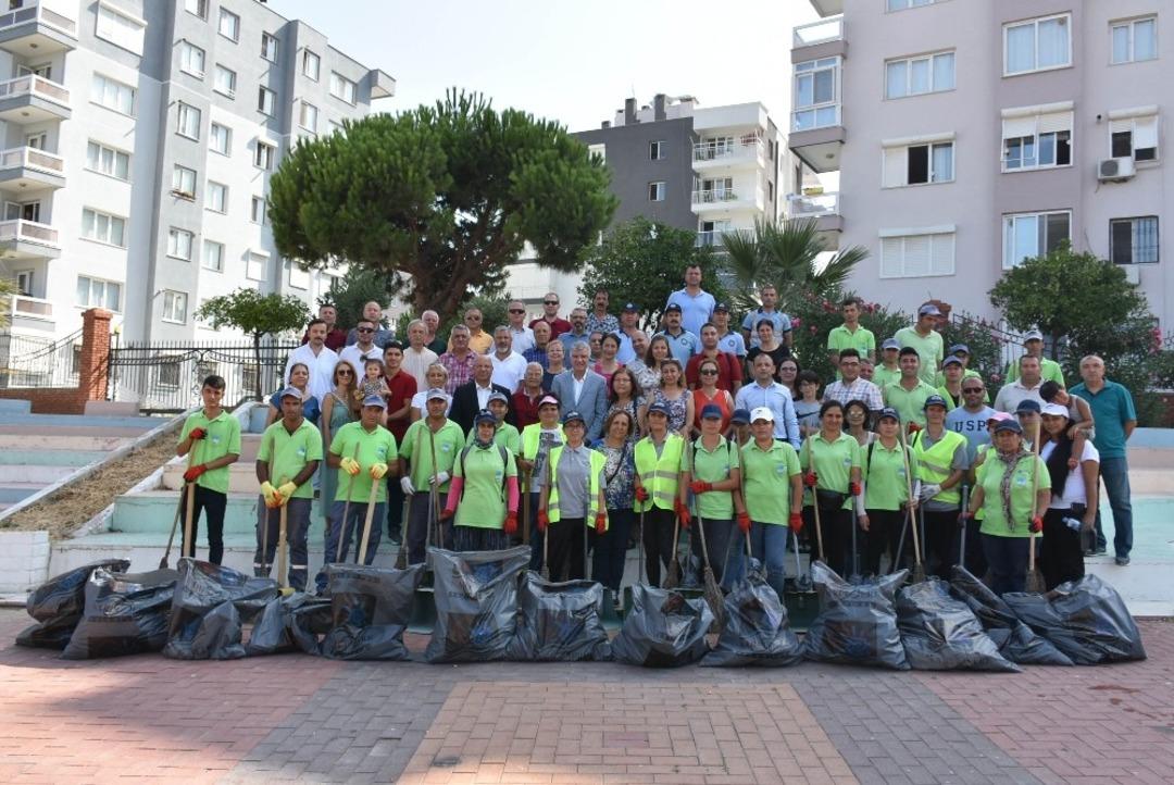 Çöp kutularına hijyenik bakım