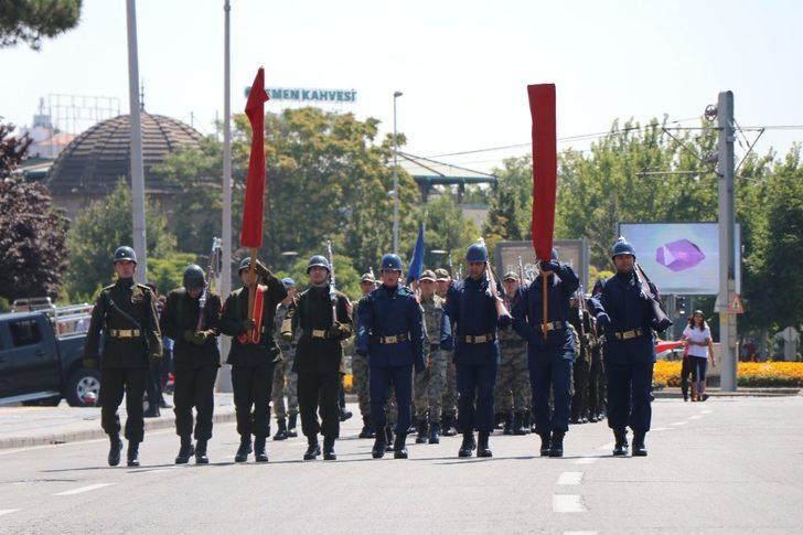 30 Ağustos provası göz doldurdu G5