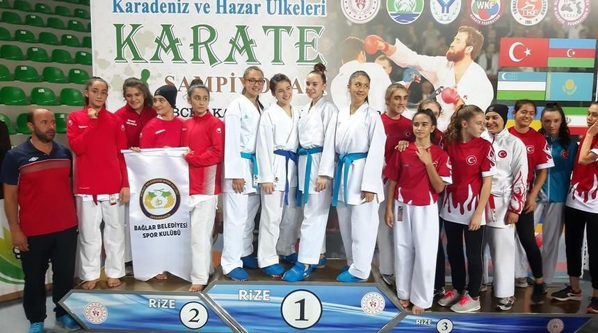 Bağlar Belediyespor karatede başarılara doymuyor