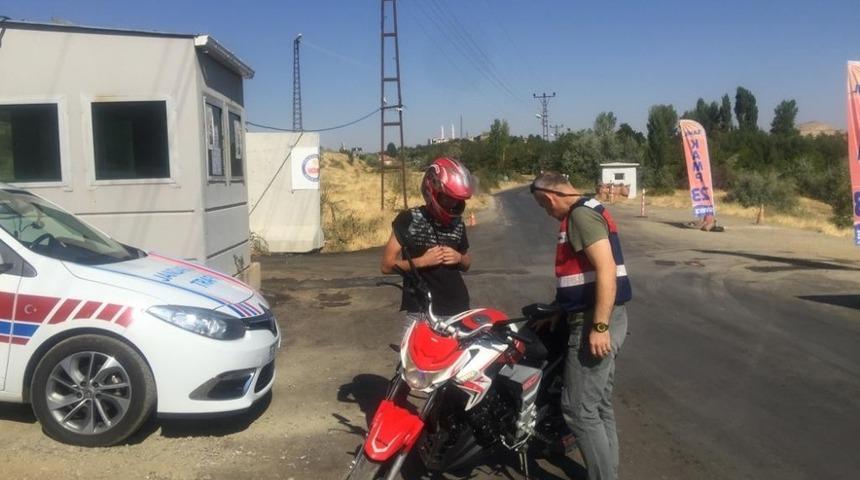 Elazığ’da jandarmadan  motosiklet denetimi
