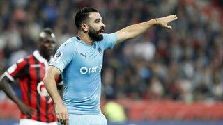 F.Bahçe transferi açıkladı! İstanbul'a geldi