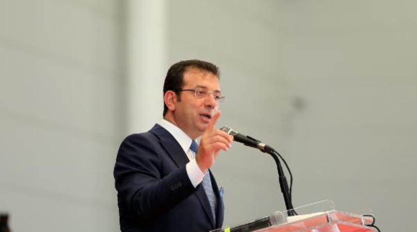 İBB Başkanı İmamoğlu, deprem sunumu yaptı: 7,5 büyüklüğündeki depremde binaların yüzde 22,6’sı yıkılacak, yolların yüzde 30’u kapanacak