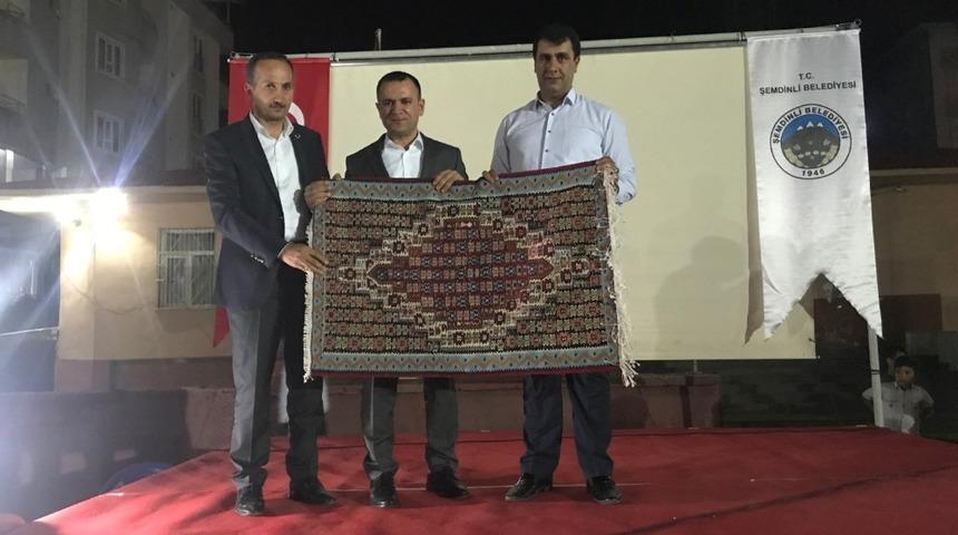 Kaymakam T&uuml;rkman i&ccedil;in veda yemeği