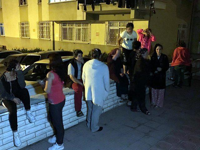 Ankara’da 3.5 büyüklüğünde deprem, vatandaşlar evlerini terk etti