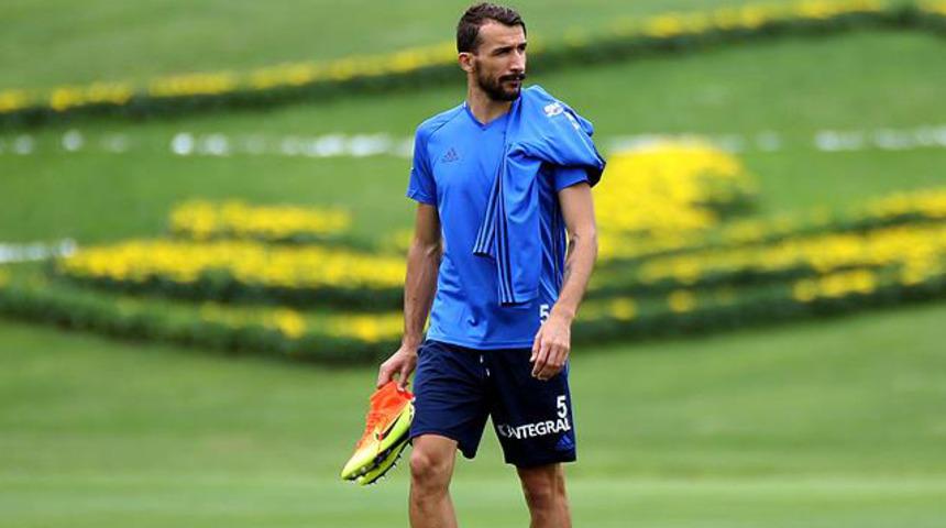 Galatasaray için Mehmet Topal iddiası