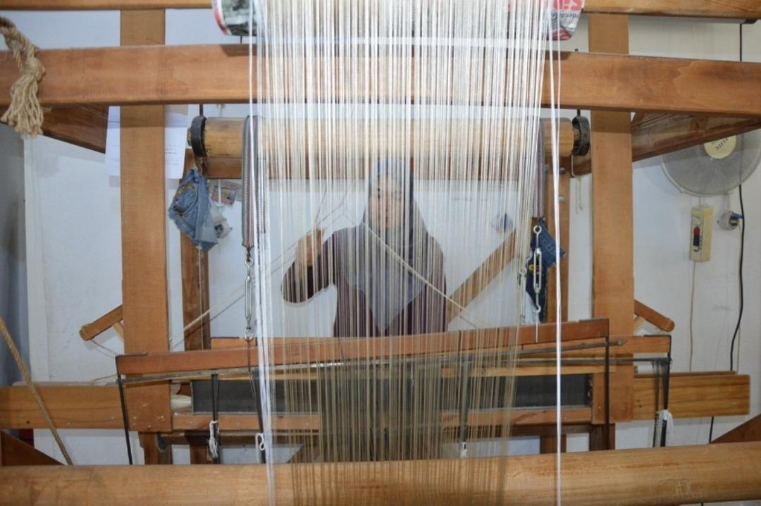 Manisa Bezi 400&rsquo;den fazla kadının meslek kapısı oldu