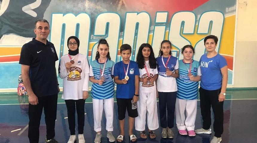 Yunusemreli tekvandocular Manisa&rsquo;yı temsil edecek